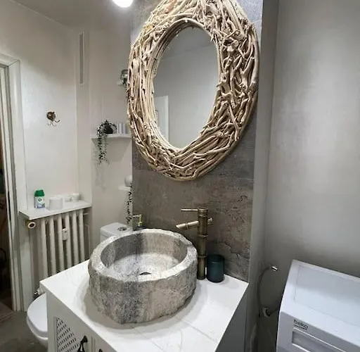 Glow - Downtown Charm Bucureşti